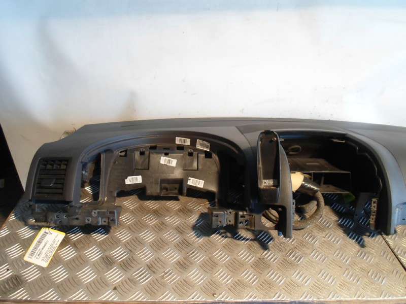 VW Touareg 7L original Armaturenbrett Cockpit schwarz mit Nokia Handyhalter